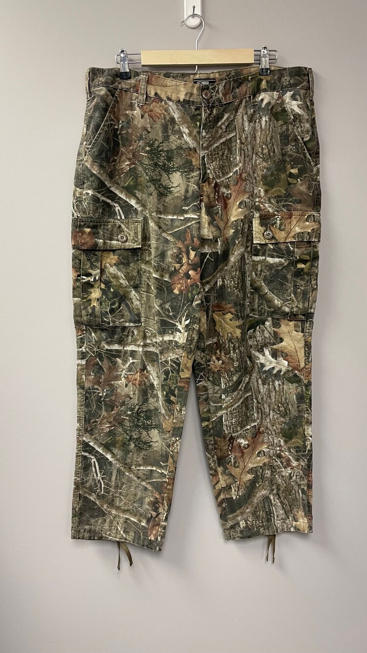 Ridge Hunter Large Camouflage Cargo Pants with Drawstring Hems